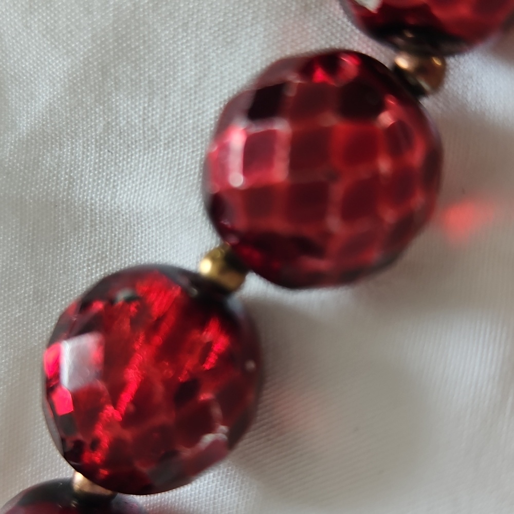 Vintage Red Beaded Necklace and Earring Set - Picture 5 of 7